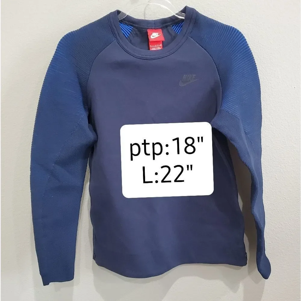 NWT NIKE blue pullover - Picture 3 of 6